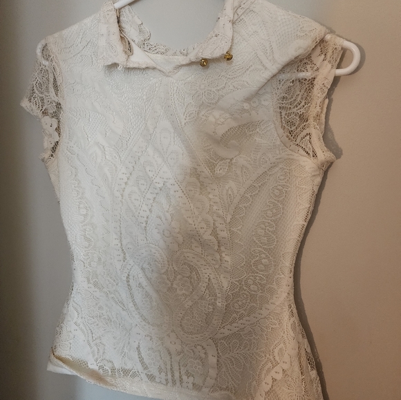 T shirt - Picture 2 of 2